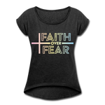 Faith Wins Women’s T-Shirt with rolled up sleeves - heather black